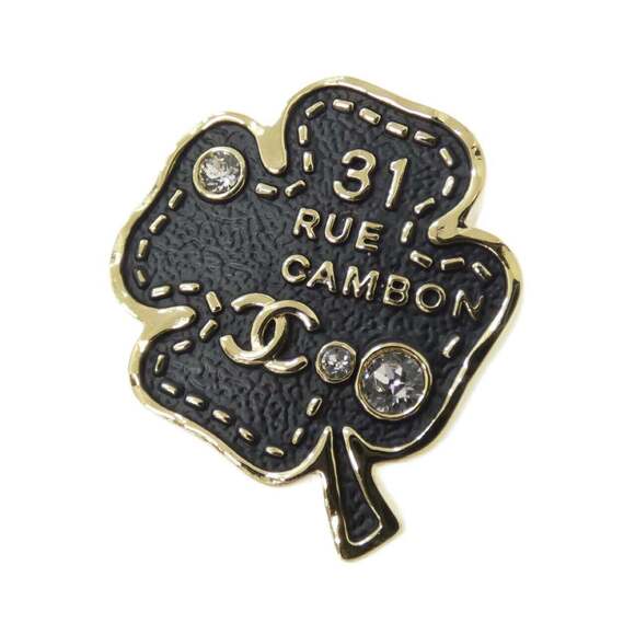 CHANEL Jewelry - CHANEL Black Brooch